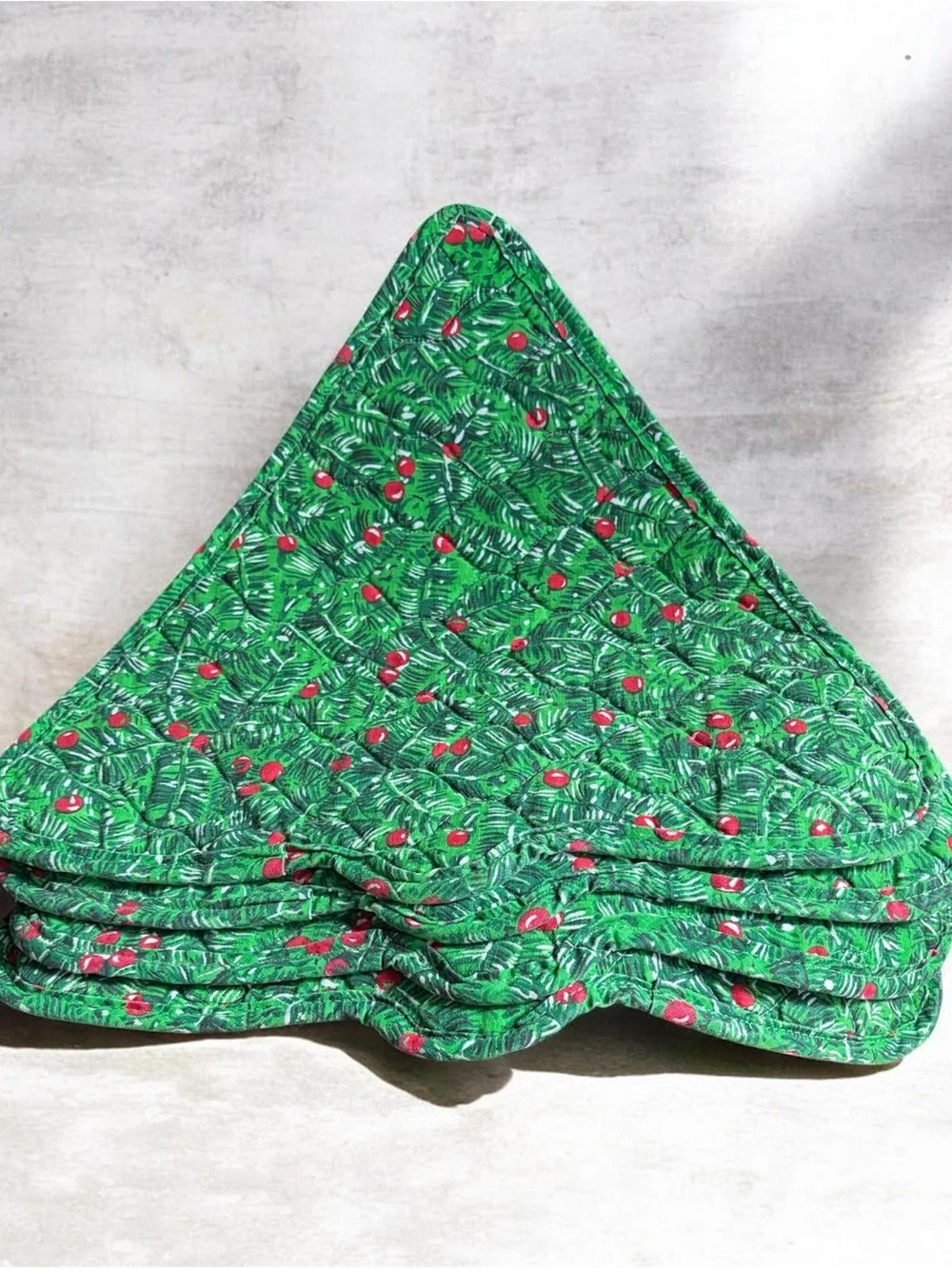 Christmas vintage placemats.  Set of 4.